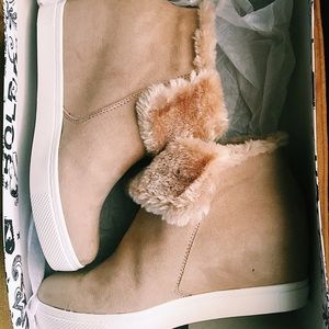 Wedge faux fur booties
